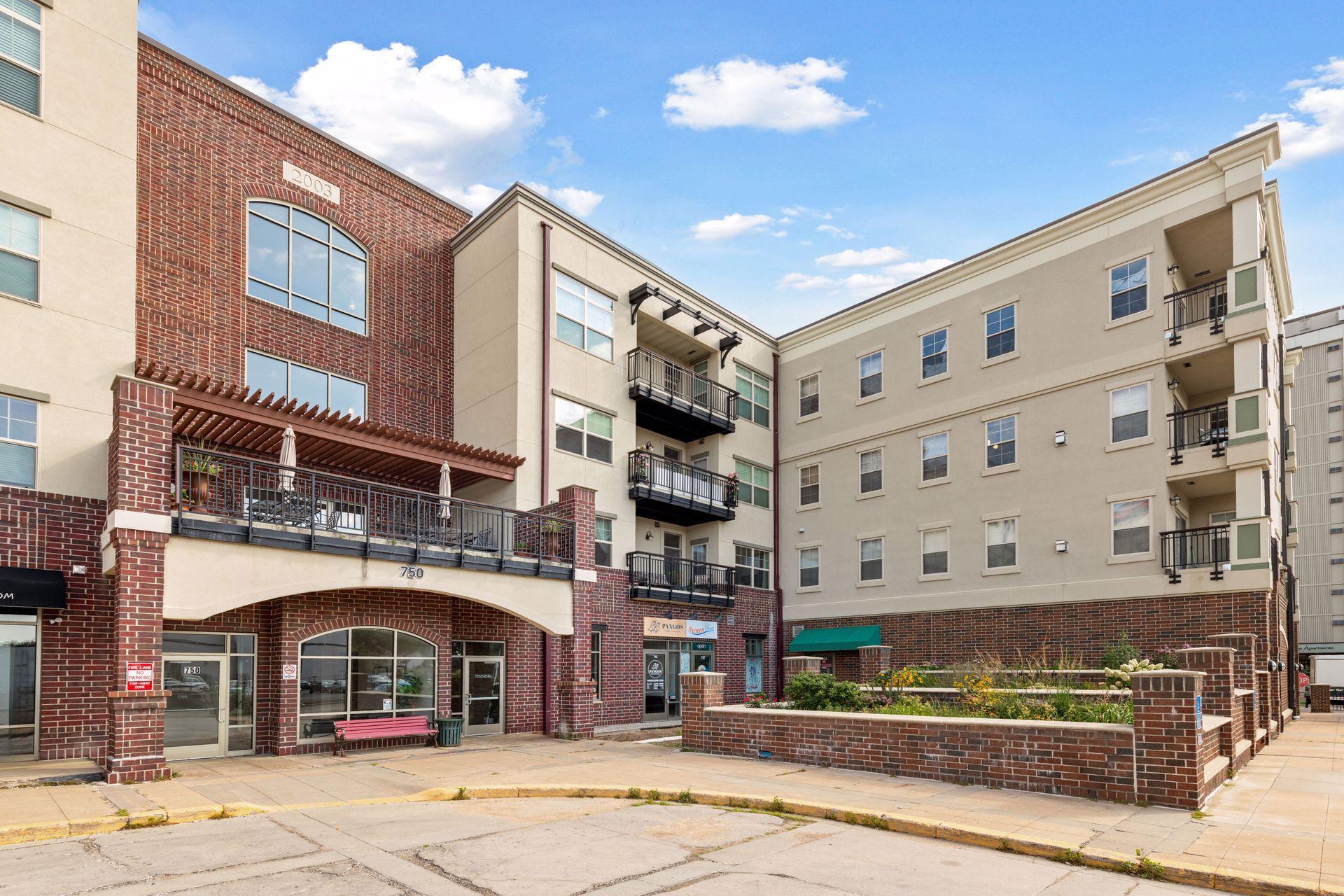 750 Mainstreet 430