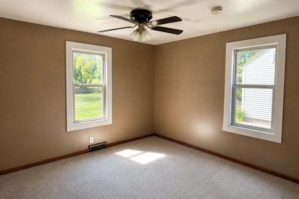 Photo of 812 2nd Street SW, Pipestone, MN 56164 (MLS # 7132665)