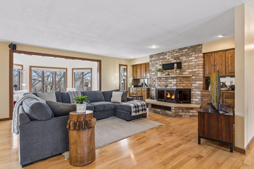 Photo of 1638 Celia Road, Mendota Heights, MN 55118 (MLS # 7041538)