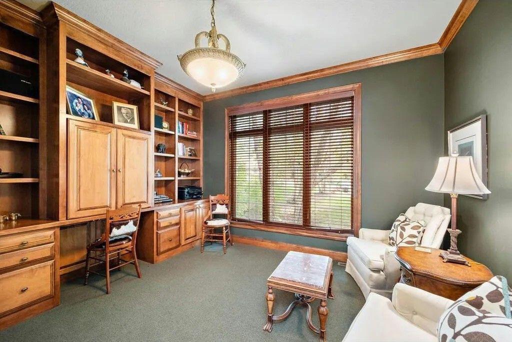 1849 Orchard Hill
