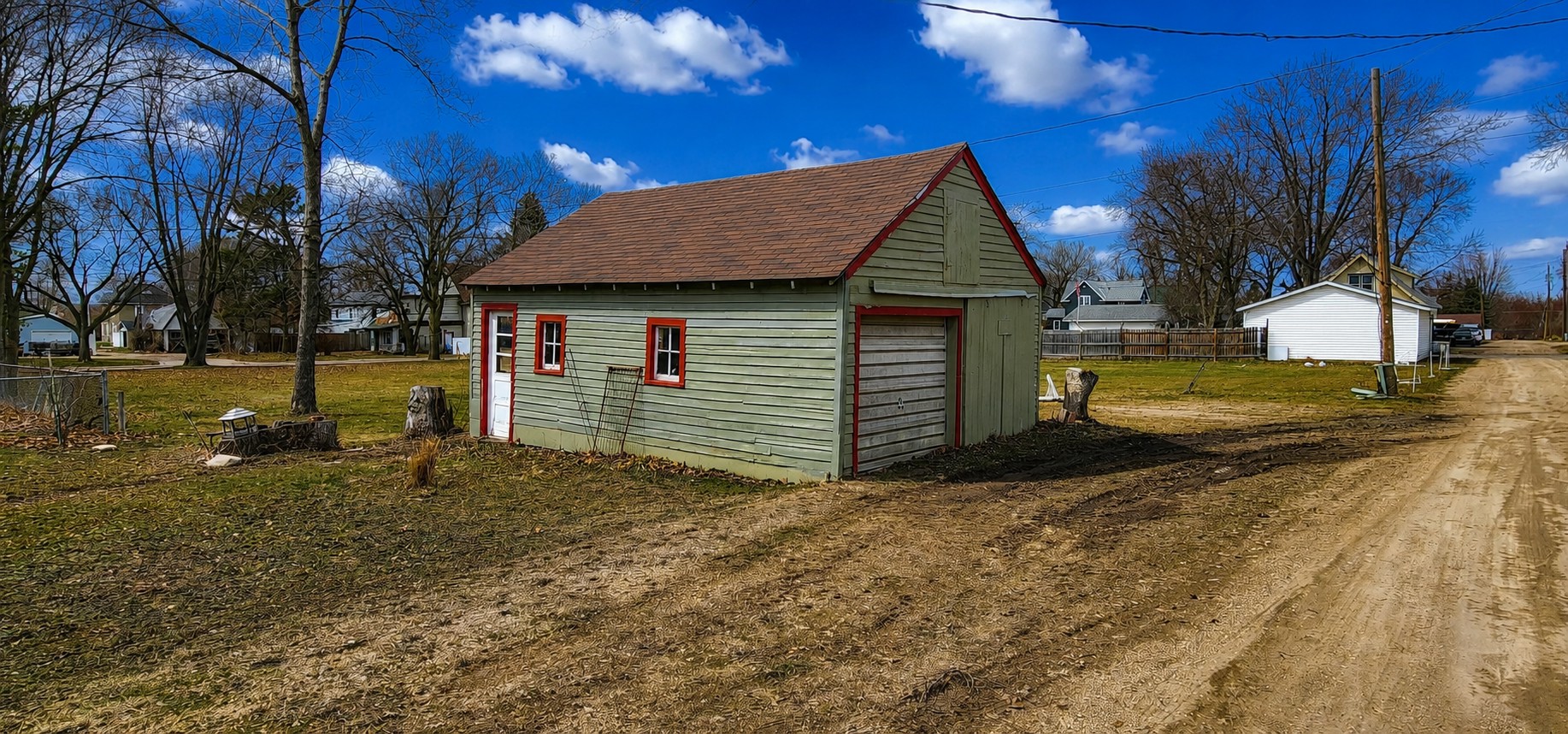 131 E Schlieman Avenue