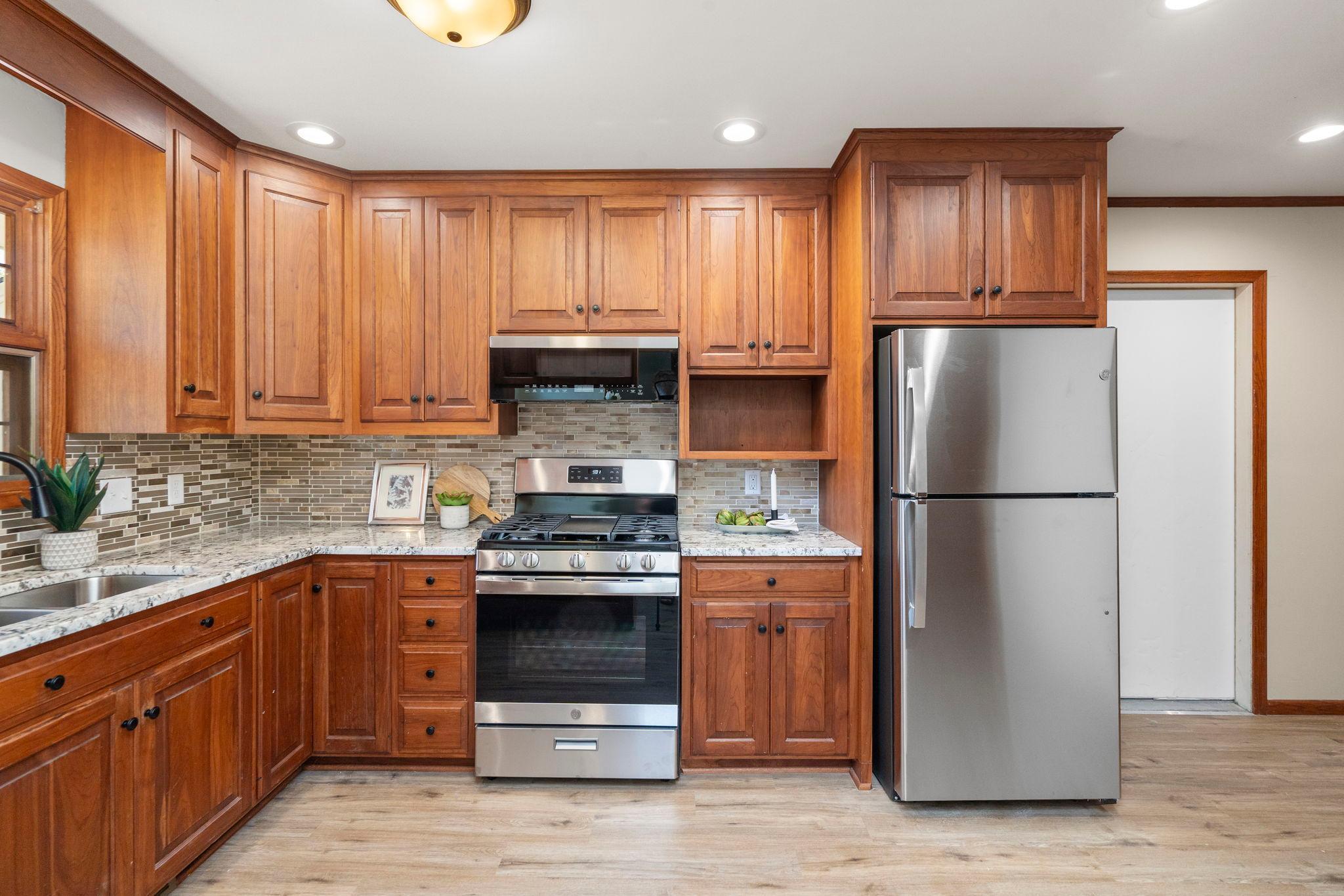 10212 Xerxes Avenue S