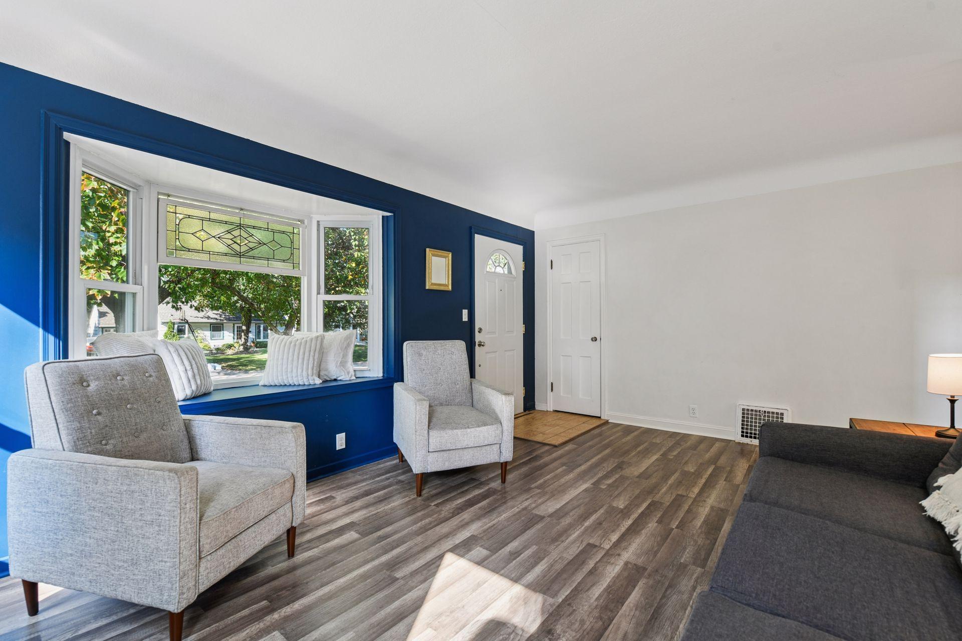 3957 Brunswick Avenue S