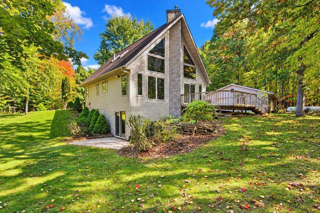Photo of N6587 State Road 40, Elk Mound, WI 54739 (MLS # 7155275)