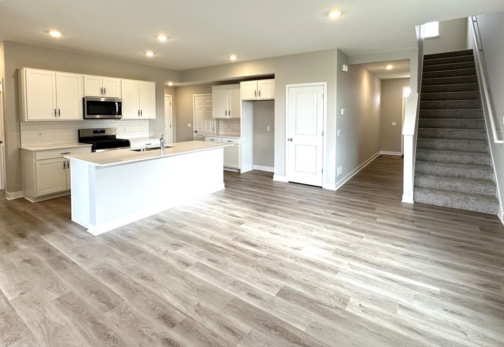 Photo of 8169 Marquette Avenue NE, Otsego, MN 55330 (MLS # 6826365)