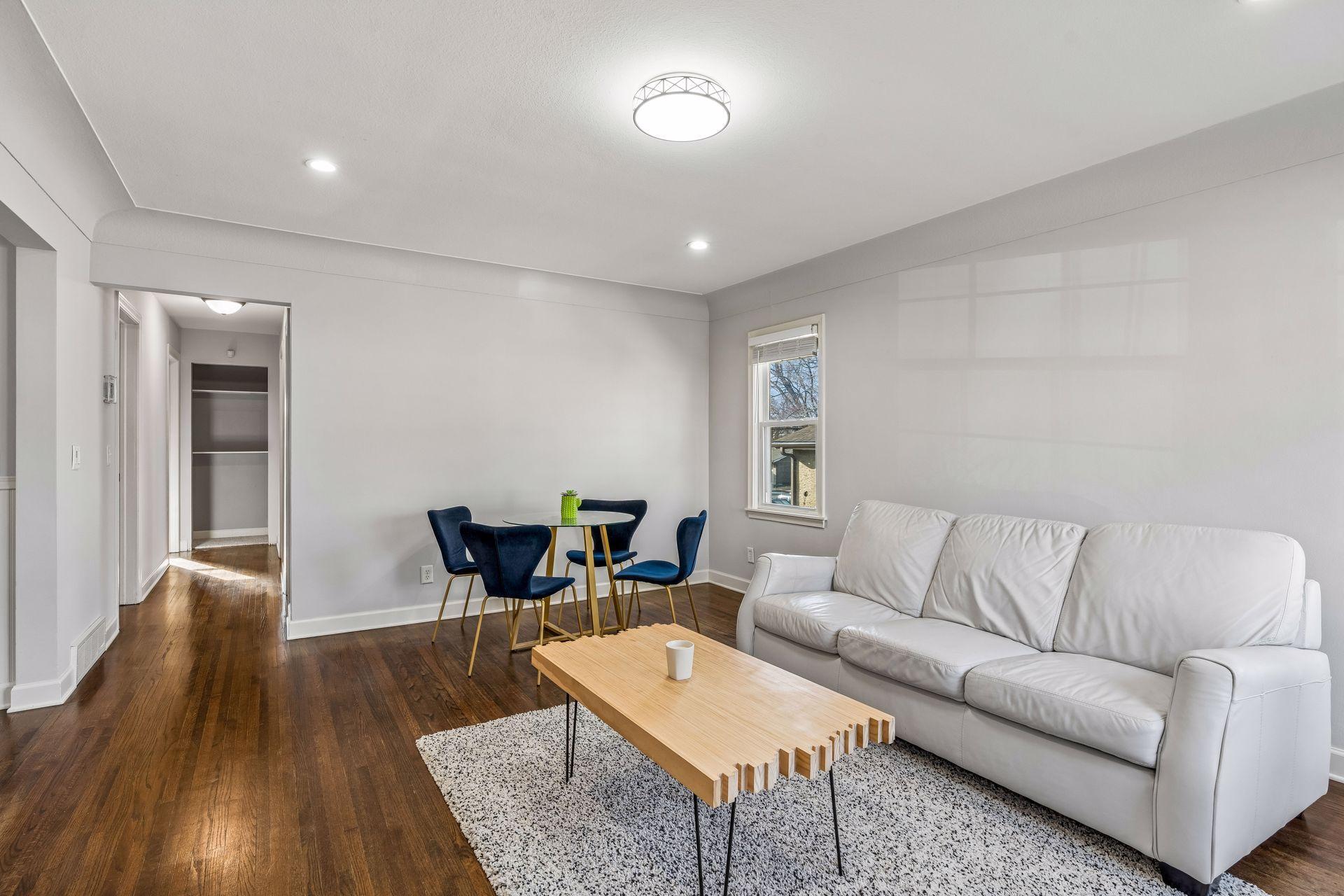 3919 Tyler Street NE