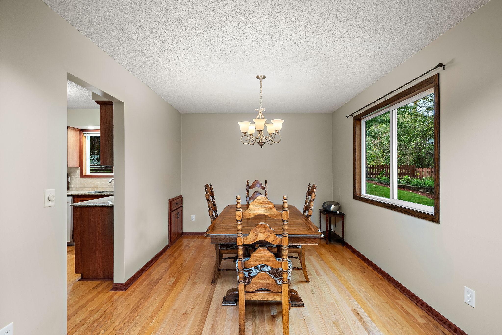 5800 Scenic Heights Drive