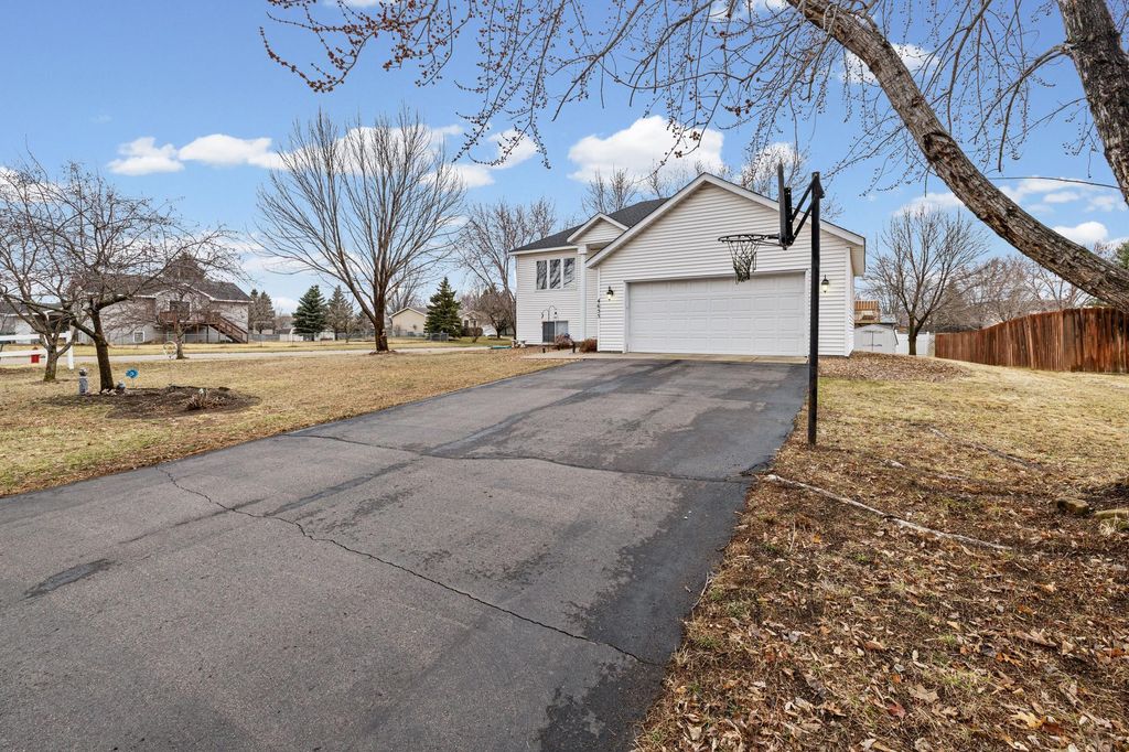 Photo of 4655 Pond View Drive, Big Lake, MN 55309 (MLS # 7041129)