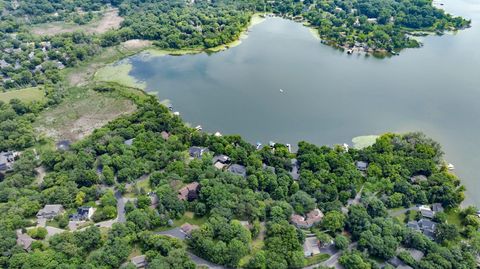 6620 Horseshoe Curve Chanhassen MN 55317