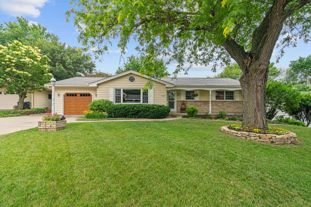 Photo of 137 Atwood Drive, Mankato, MN 56001 (MLS # 7117665)