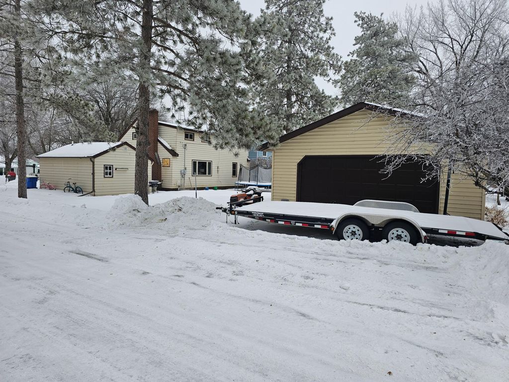 Photo of 204 S Dayton Avenue, Parkers Prairie, MN 56361 (MLS # 7003468)