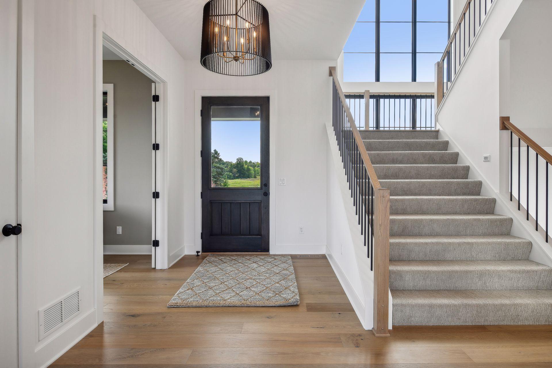 6324 Fountain Lane N