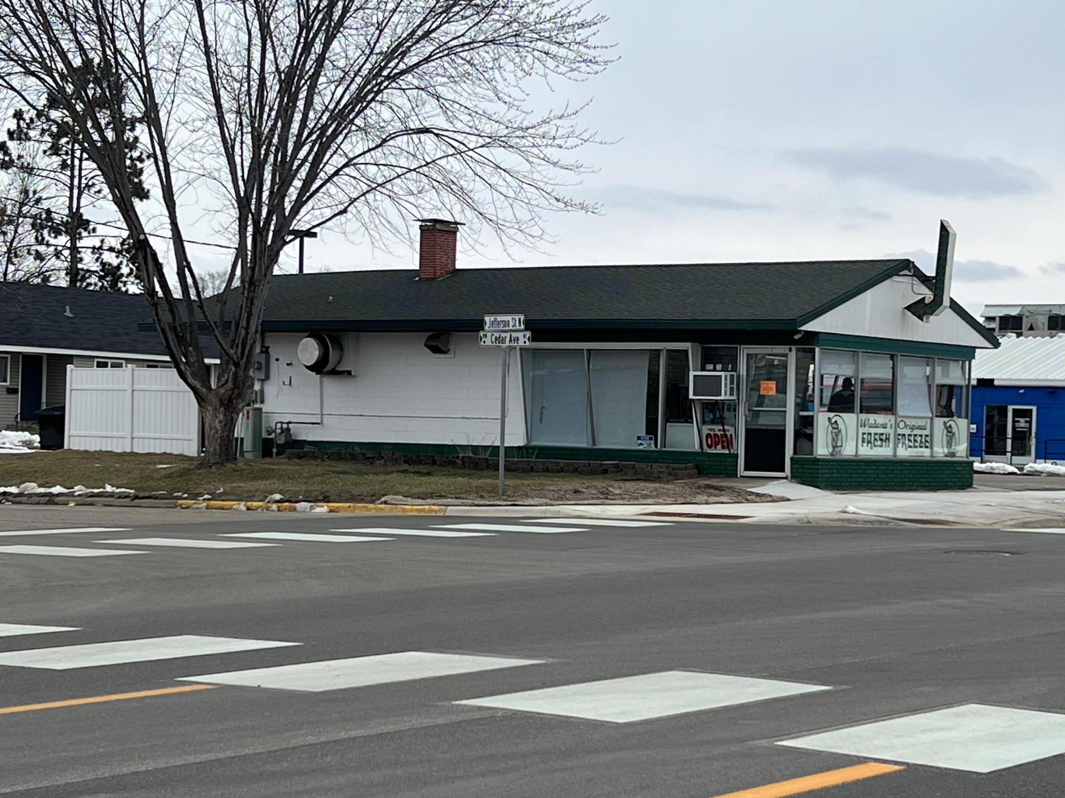 303 Jefferson Street N