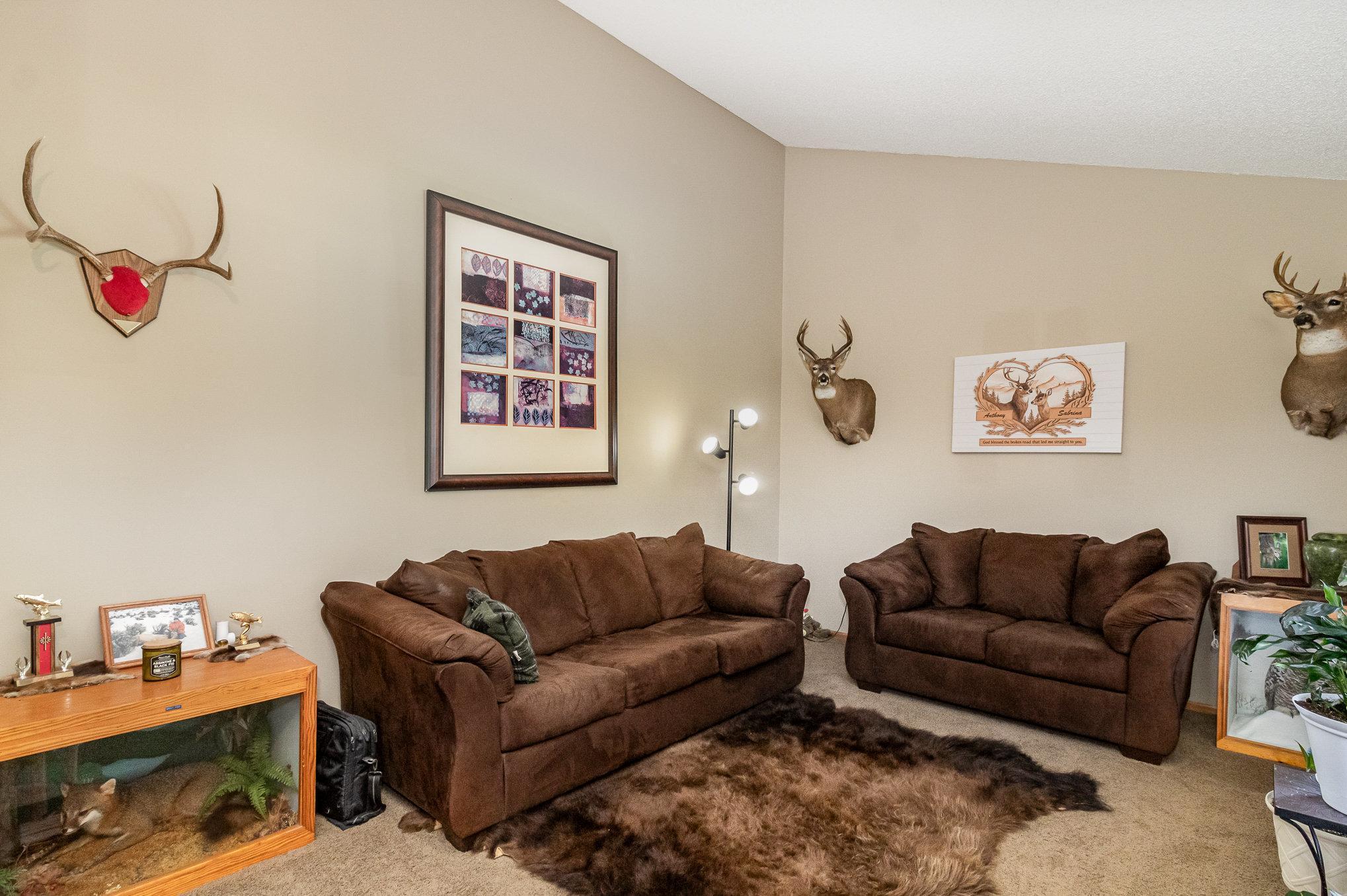 7230 Clear Ridge