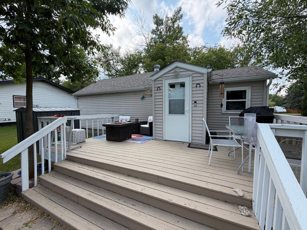 Photo of 200 5th Street SE, Roseau, MN 56751 (MLS # 7116842)