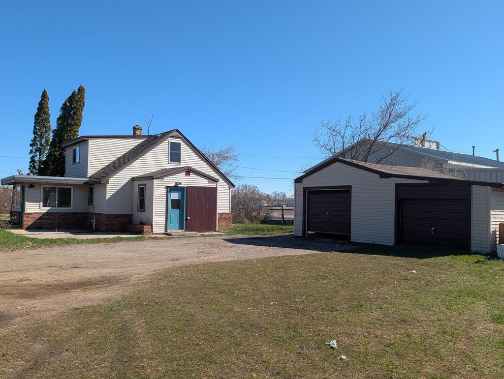 Photo of 612 Railroad Street SE, Bemidji, MN 56601 (MLS # 7063056)