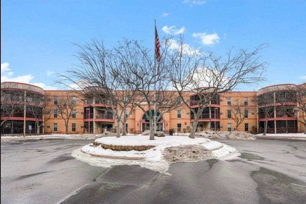 Photo of 3232 Fremont Avenue N #215, Minneapolis, MN 55412 (MLS # 7129200)