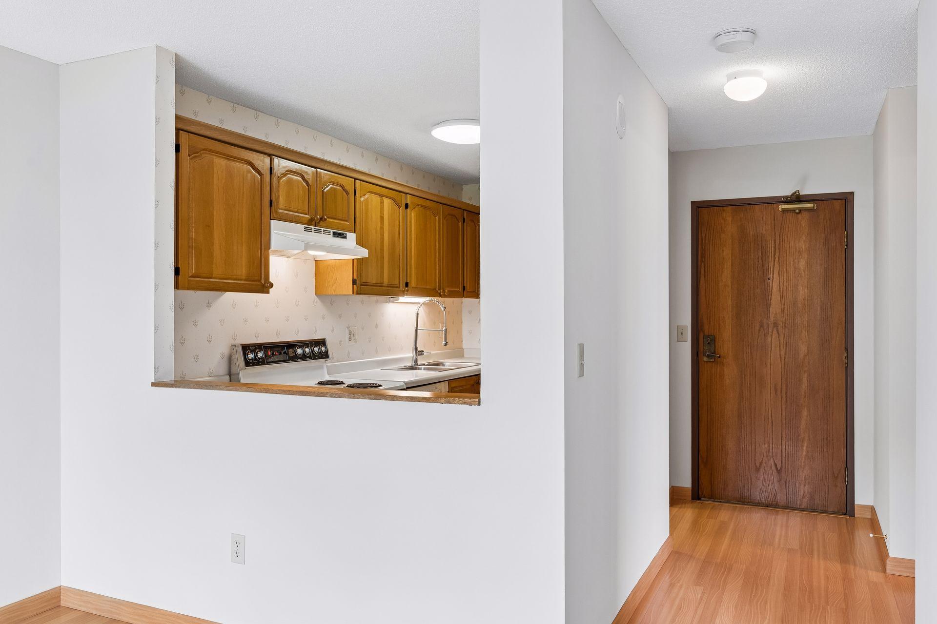 1425 W 28th Street 315