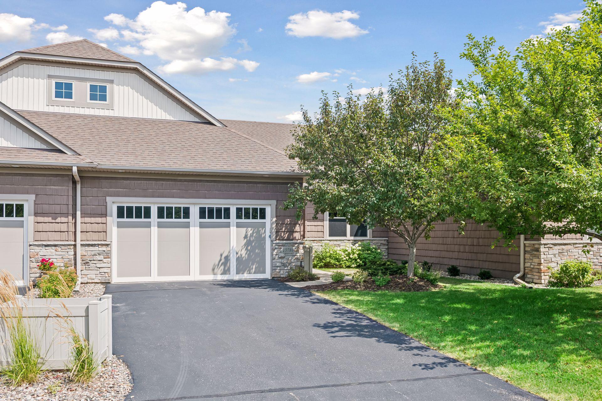 10786 Lyndale Bluffs Trail