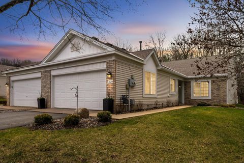 13022 Falcons Way Savage MN 55378