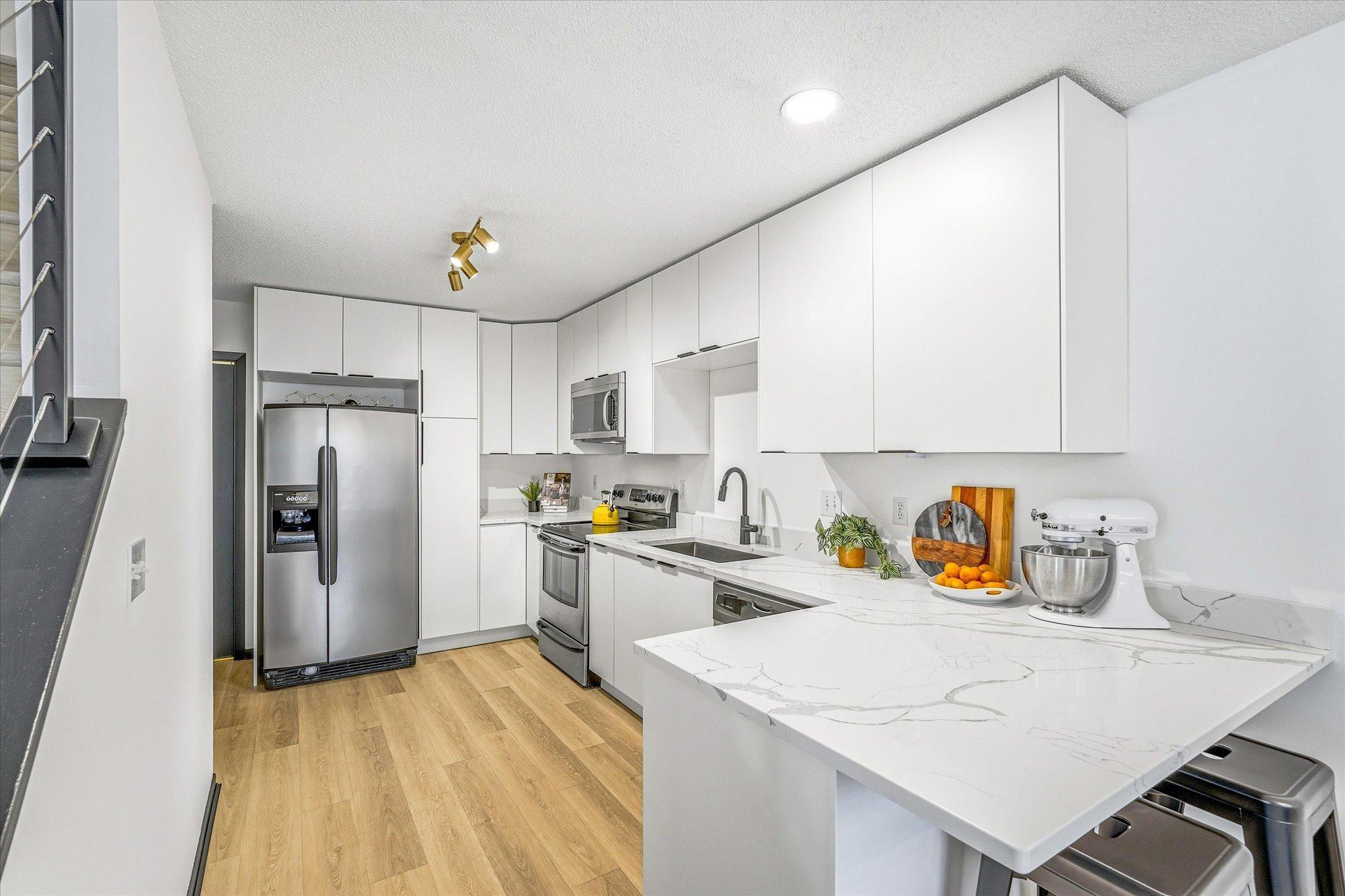 4058 Wilshire Circle 48