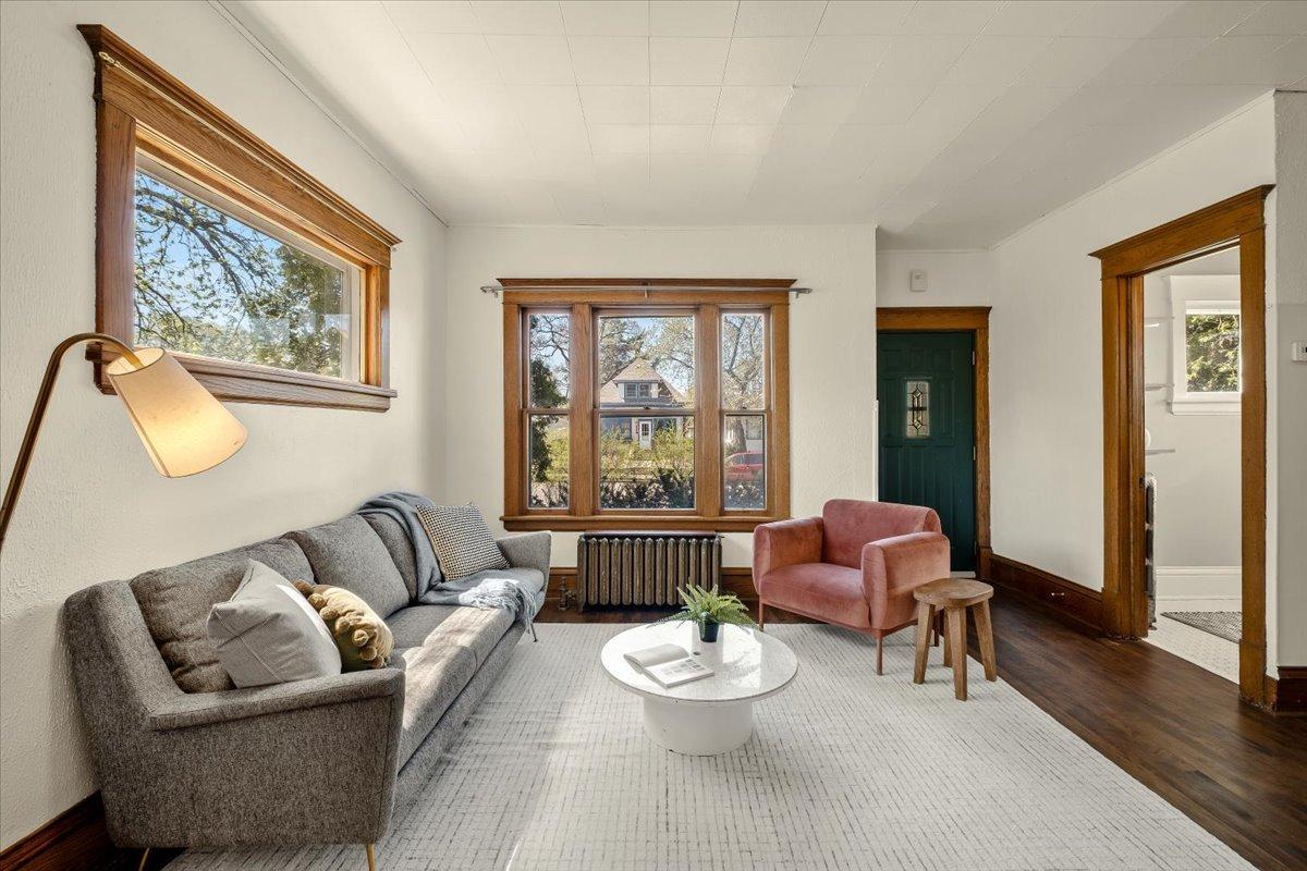 3821 Bloomington Avenue