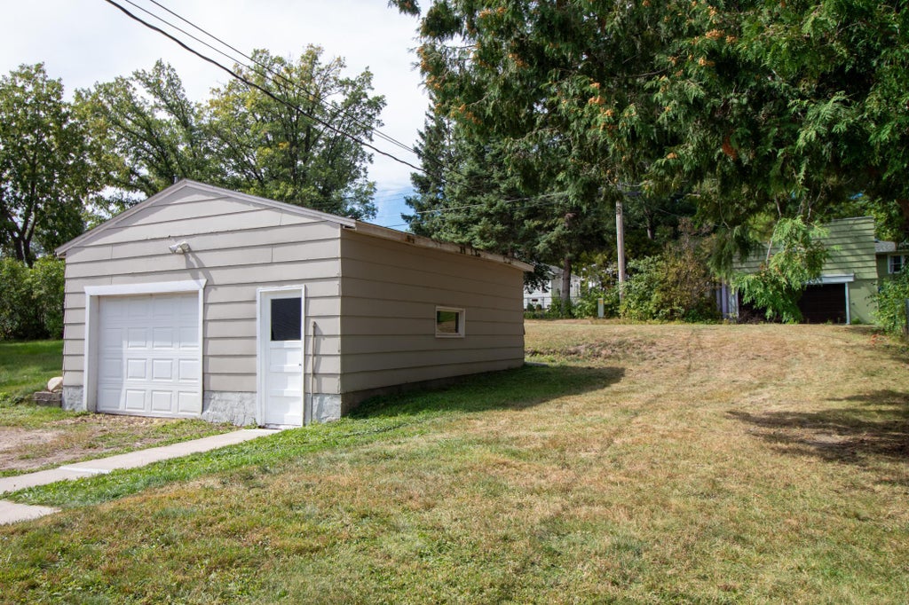 Photo of 517 NE 10th Avenue, Grand Rapids, MN 55744 (MLS # 7140007)