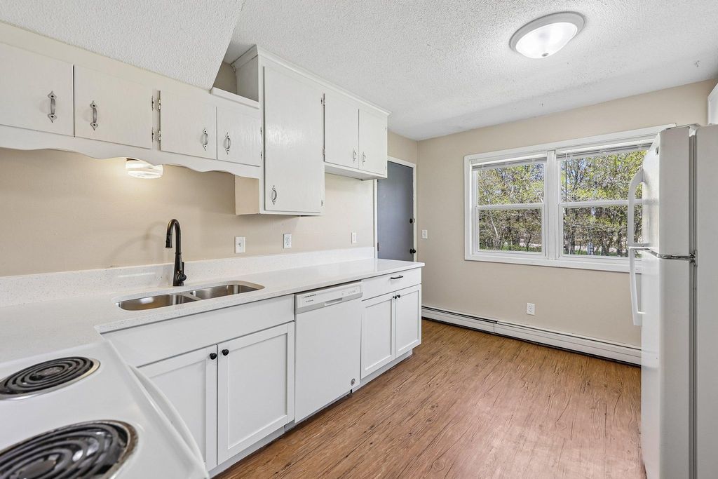 Photo of 17256 Kenyon Street NE #2, Andover, MN 55304 (MLS # 7071832)