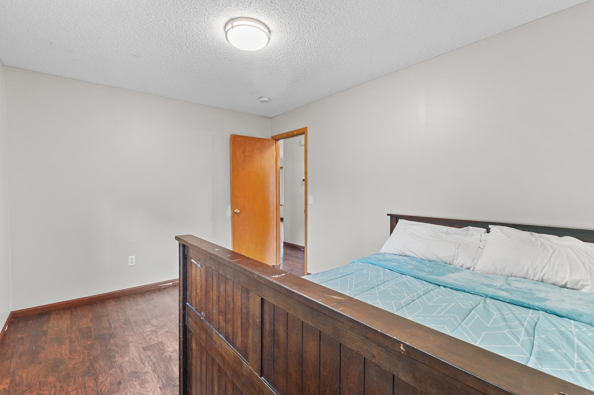 6882 173rd Street W 173