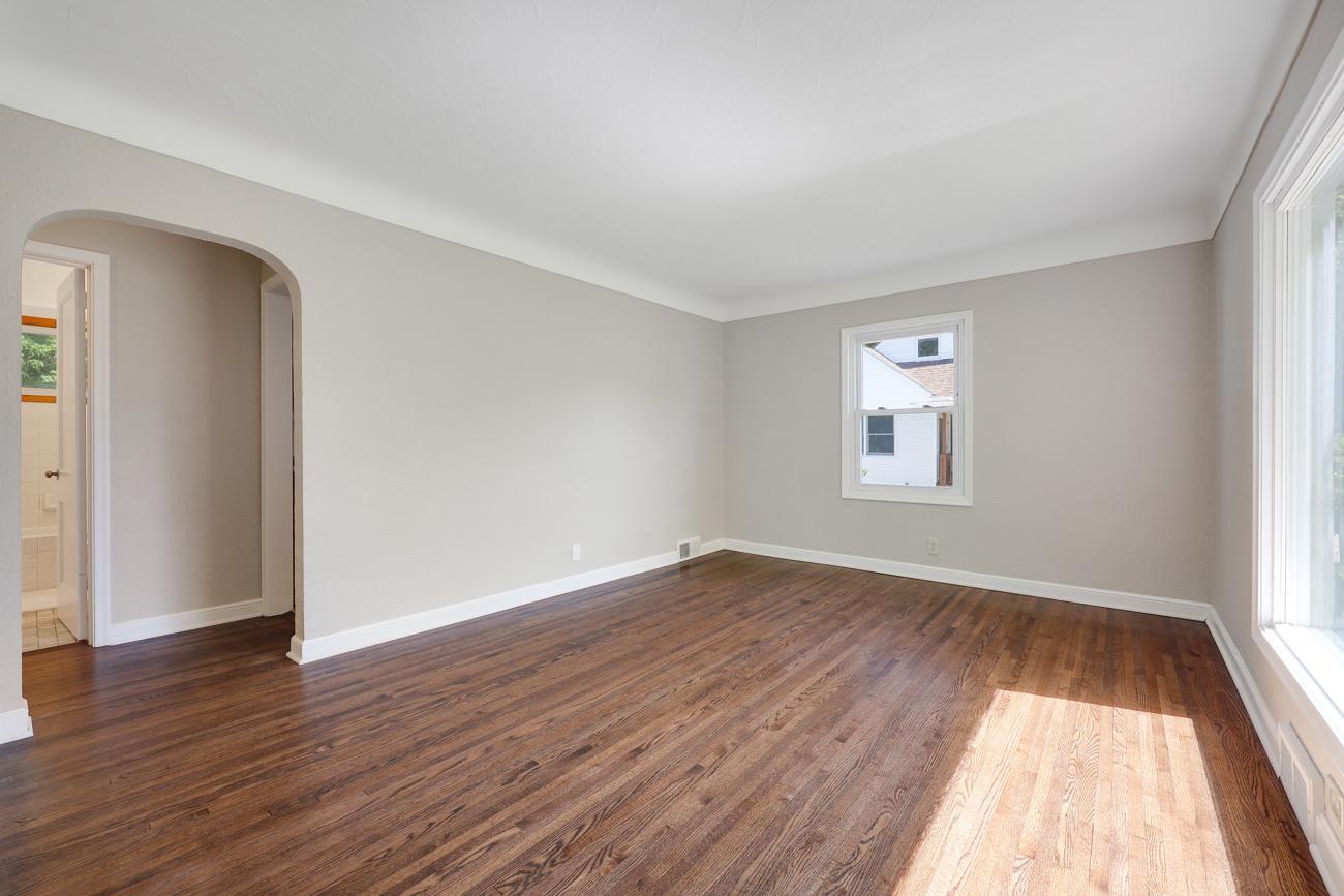 1051 Burke Avenue W