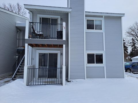 1704 Pleasant Street D Saint Paul MN 55113