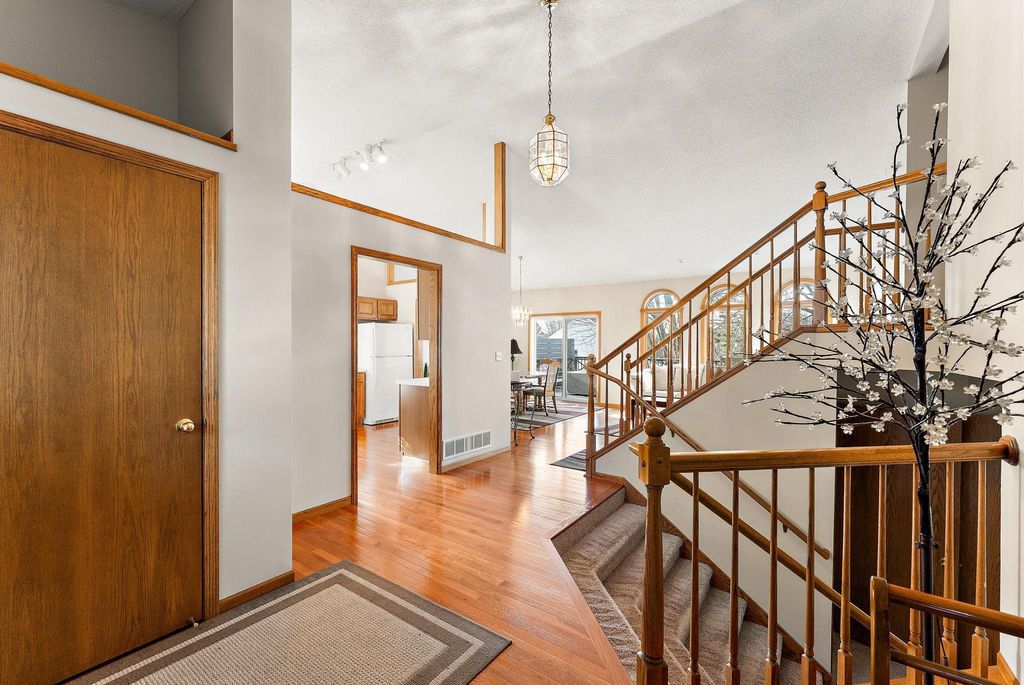 Photo of 3584 Tara Lane, Woodbury, MN 55125 (MLS # 6757558)