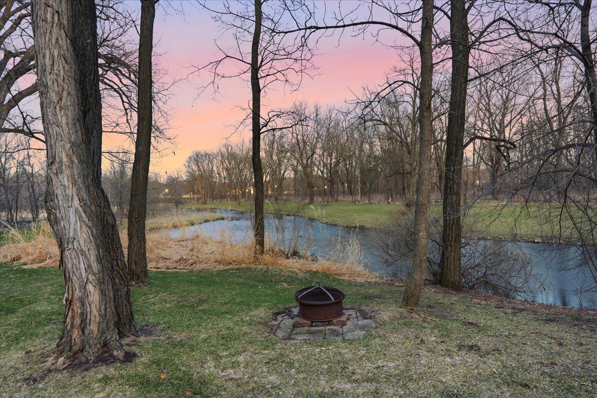 1362 Riverside Drive 1362