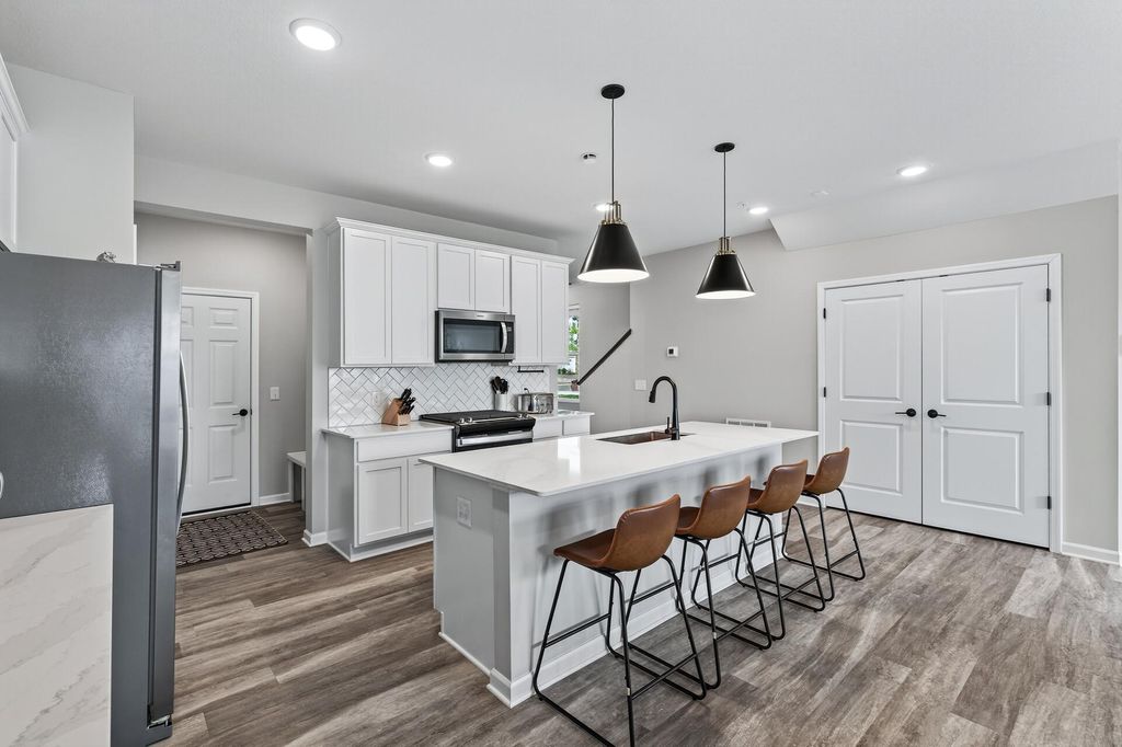 Photo of 17986 Giants Way, Lakeville, MN 55044 (MLS # 7029772)