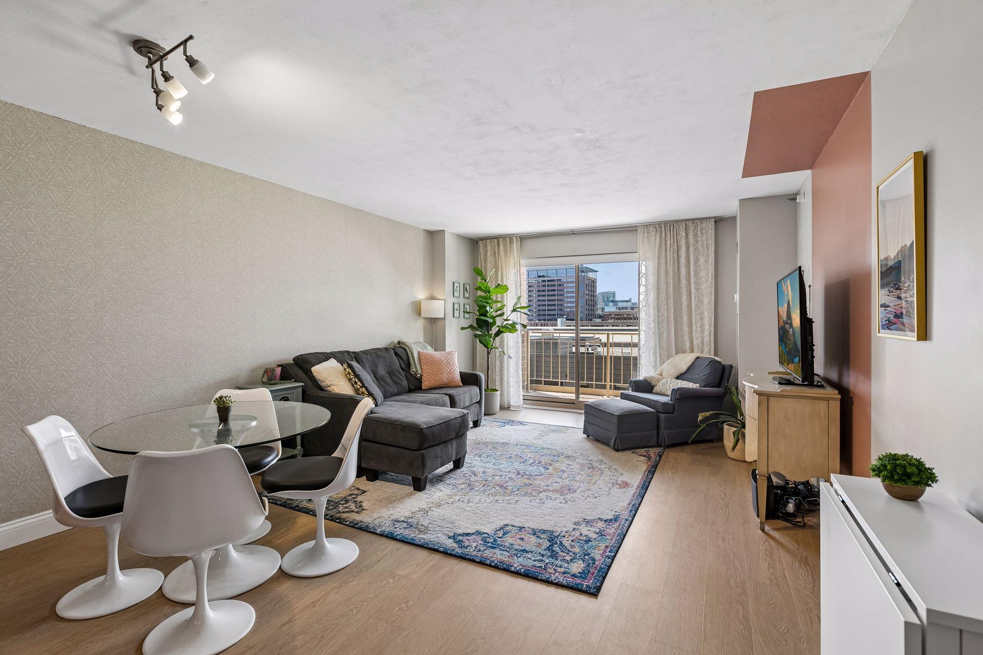 401 S 1st Street 616
