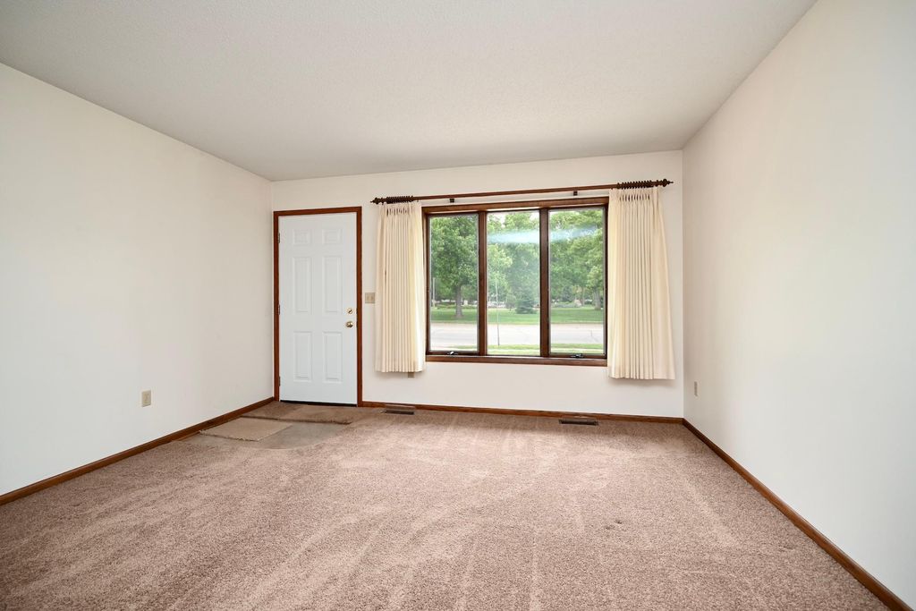Photo of 258 Huff Street, Winona, MN 55987 (MLS # 7079821)