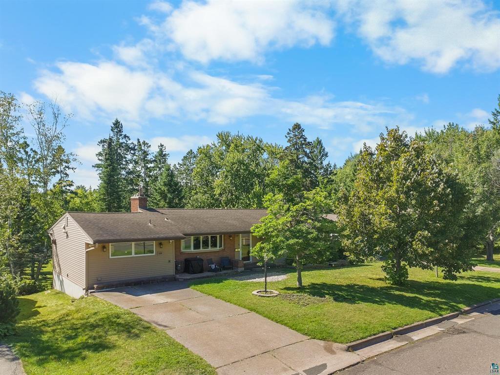 Photo of 5310 Oakley Street, Duluth, MN 55804 (MLS # 7145027)