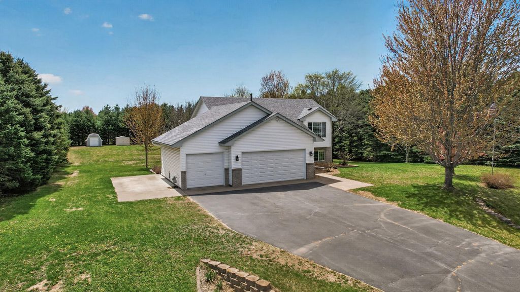 Photo of 6685 404th Street, North Branch, MN 55056 (MLS # 7067718)