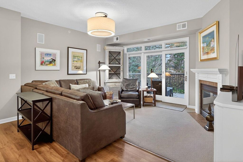 Photo of 5250 Grandview Square #2201, Edina, MN 55436 (MLS # 7001459)