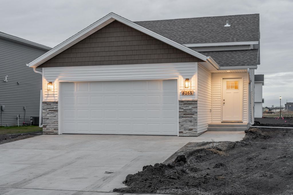 Photo of 3234 36th Avenue S, Moorhead, MN 56560 (MLS # 7020367)