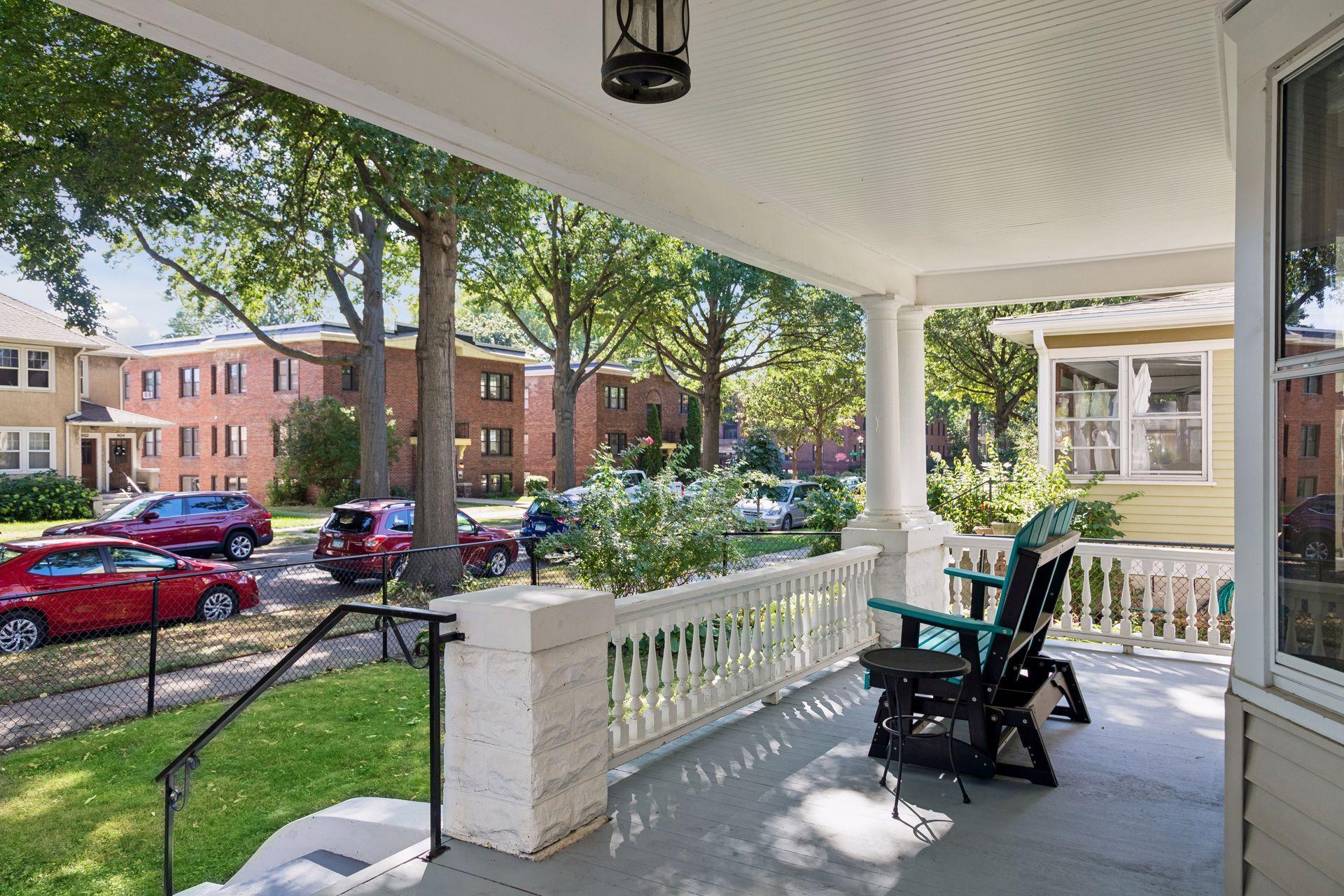 899 Ashland Avenue