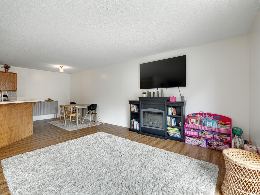 336 Gironde Court