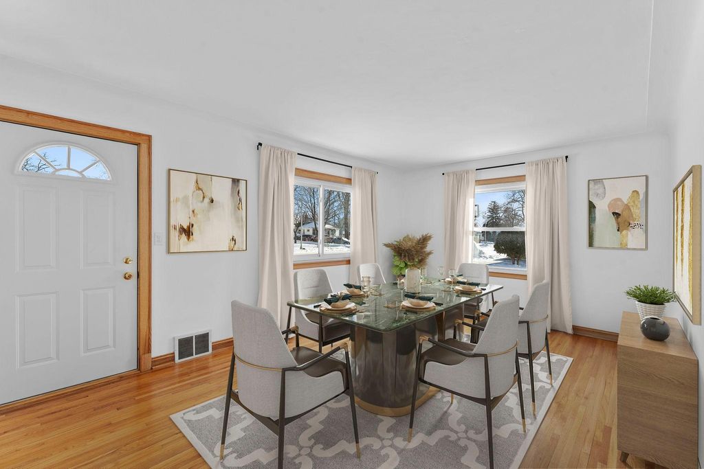 Photo of 7324 Dupont Avenue S, Richfield, MN 55423 (MLS # 6815055)