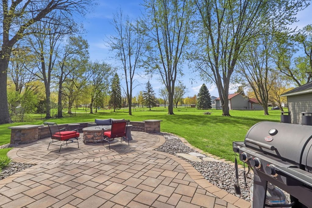Photo of 5735 Main Street W, Maple Plain, MN 55359 (MLS # 7057078)
