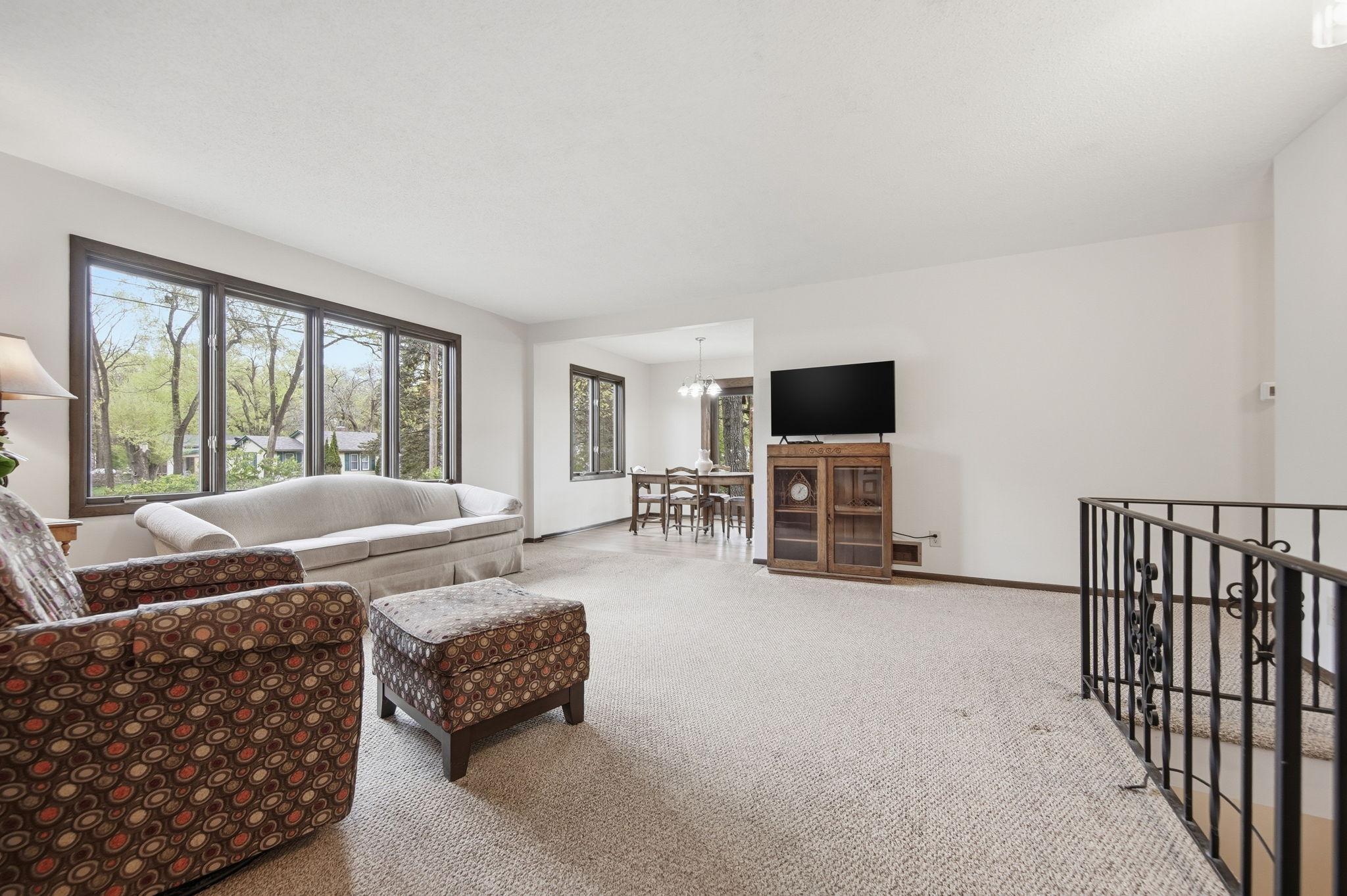 2508 Sherwood Road