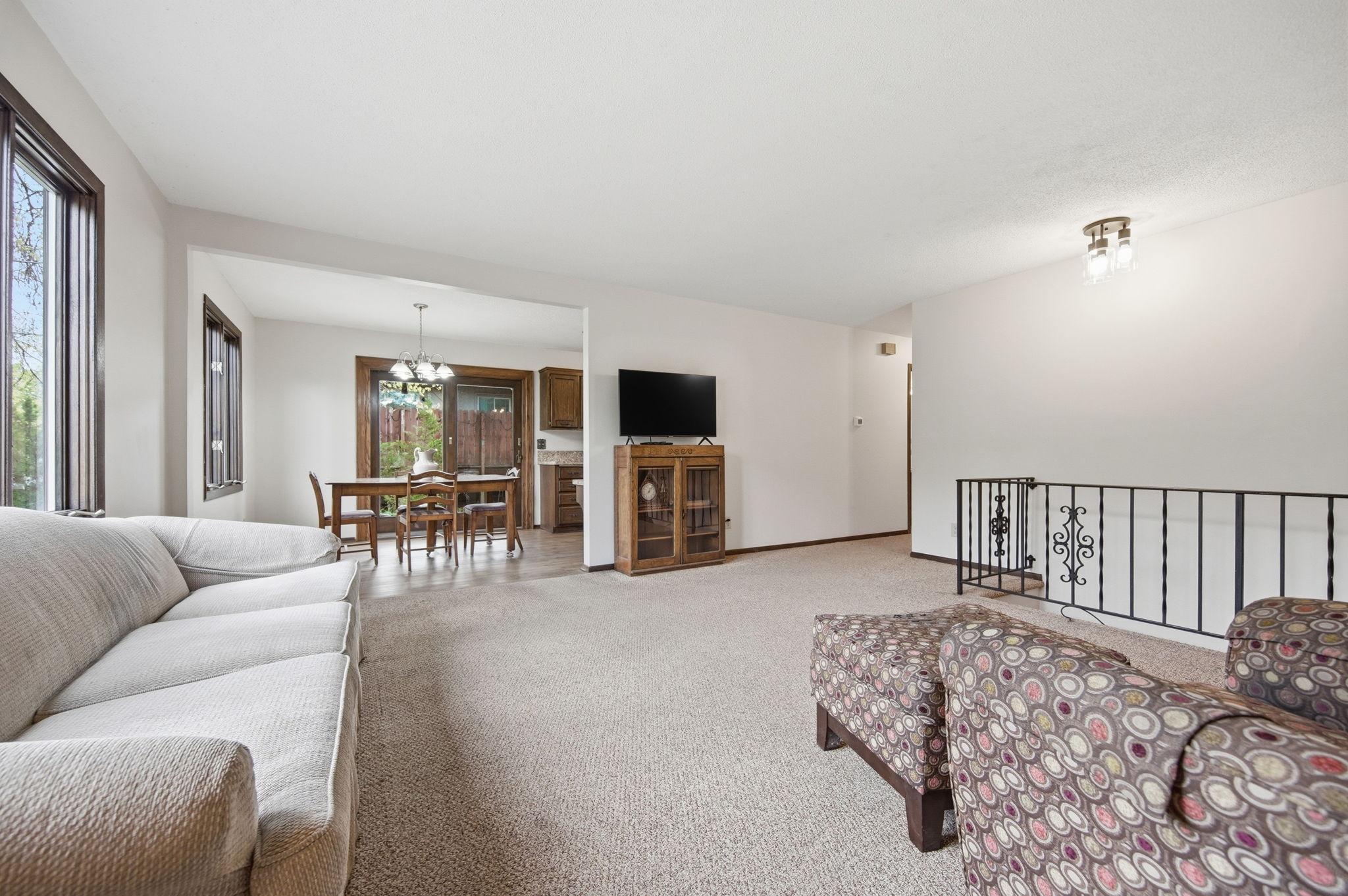 2508 Sherwood Road