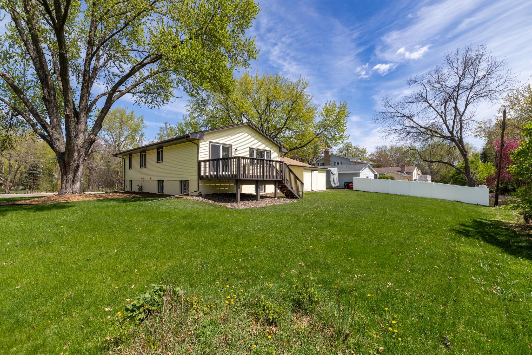 738 County Road B E