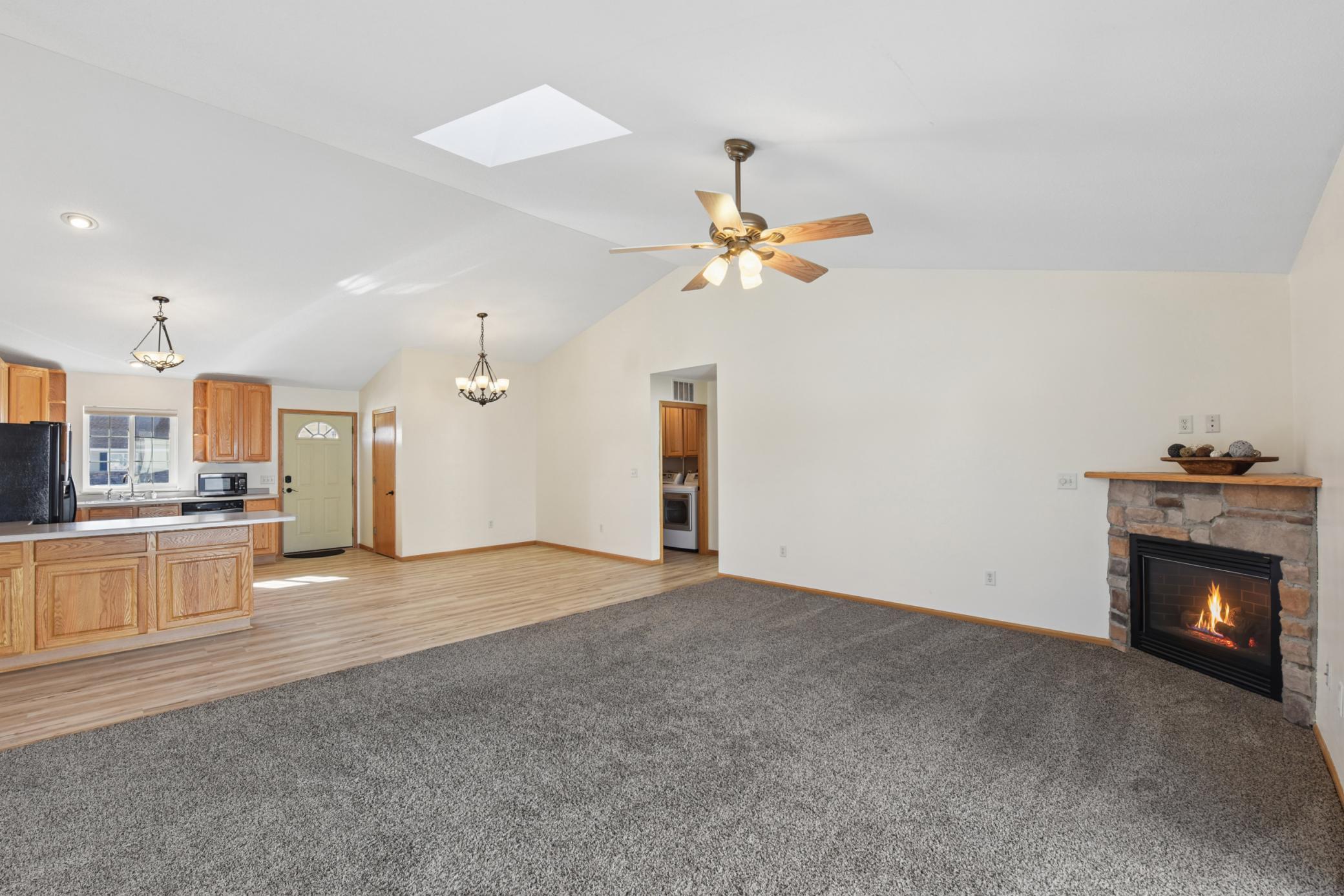 941 W Edge Place 14