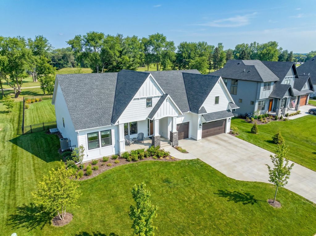 Photo of 1461 Palmer Drive N, Lake Elmo, MN 55042 (MLS # 7023240)