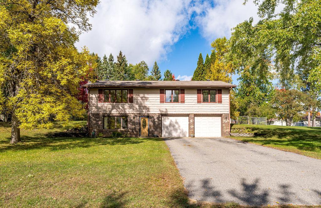 Photo of 1303 SW 6th Street, Grand Rapids, MN 55744 (MLS # 7156077)